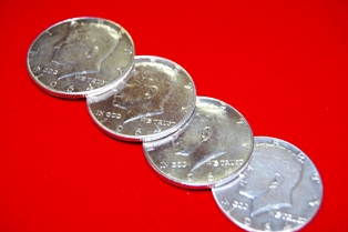 Four Multiple Shells & Coin Set -1964 Kennedy Half Dollar by Kre